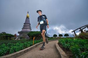 BIB: 230
                            <button type="button" onclick="openModal(15969137)" class="btn btn-primary btn-sm float-right btn-popup" data-toggle="modal" data-target=".modal-high-quality">
                        <i class="fas fa-shopping-cart"></i> Add to Cart
                    </button>
                                            <button type="button" onclick="isThisMe(15969137, true)" class="btn btn-success btn-sm float-right btn-popup btn-isme hidden" data-toggle="tooltip" data-placement="bottom" title="นี่คือรูปของคุณใช่ไหม คลิกที่นี่เพื่อเอาเข้าอัลบั้ม">
                        <i class="fas fa-plus"></i> Add to album
                    </button>
                    <button type="button" onclick="isThisMe(15969137, false)" class="btn btn-warning btn-sm float-right btn-popup btn-isnotme hidden">
                        <i class="fas fa-ban"></i> Remove from album
                    </button>