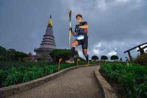 BIB: 3042
                            <button type="button" onclick="openModal(15969106)" class="btn btn-primary btn-sm float-right btn-popup" data-toggle="modal" data-target=".modal-high-quality">
                        <i class="fas fa-shopping-cart"></i> Add to Cart
                    </button>
                                            <button type="button" onclick="isThisMe(15969106, true)" class="btn btn-success btn-sm float-right btn-popup btn-isme hidden" data-toggle="tooltip" data-placement="bottom" title="นี่คือรูปของคุณใช่ไหม คลิกที่นี่เพื่อเอาเข้าอัลบั้ม">
                        <i class="fas fa-plus"></i> Add to album
                    </button>
                    <button type="button" onclick="isThisMe(15969106, false)" class="btn btn-warning btn-sm float-right btn-popup btn-isnotme hidden">
                        <i class="fas fa-ban"></i> Remove from album
                    </button>