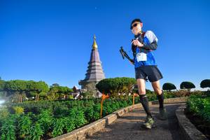 BIB: 5272
                            <button type="button" onclick="openModal(15970289)" class="btn btn-primary btn-sm float-right btn-popup" data-toggle="modal" data-target=".modal-high-quality">
                        <i class="fas fa-shopping-cart"></i> Add to Cart
                    </button>
                                            <button type="button" onclick="isThisMe(15970289, true)" class="btn btn-success btn-sm float-right btn-popup btn-isme hidden" data-toggle="tooltip" data-placement="bottom" title="นี่คือรูปของคุณใช่ไหม คลิกที่นี่เพื่อเอาเข้าอัลบั้ม">
                        <i class="fas fa-plus"></i> Add to album
                    </button>
                    <button type="button" onclick="isThisMe(15970289, false)" class="btn btn-warning btn-sm float-right btn-popup btn-isnotme hidden">
                        <i class="fas fa-ban"></i> Remove from album
                    </button>