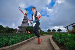 BIB: 3592
                            <button type="button" onclick="openModal(15969213)" class="btn btn-primary btn-sm float-right btn-popup" data-toggle="modal" data-target=".modal-high-quality">
                        <i class="fas fa-shopping-cart"></i> Add to Cart
                    </button>
                                            <button type="button" onclick="isThisMe(15969213, true)" class="btn btn-success btn-sm float-right btn-popup btn-isme hidden" data-toggle="tooltip" data-placement="bottom" title="นี่คือรูปของคุณใช่ไหม คลิกที่นี่เพื่อเอาเข้าอัลบั้ม">
                        <i class="fas fa-plus"></i> Add to album
                    </button>
                    <button type="button" onclick="isThisMe(15969213, false)" class="btn btn-warning btn-sm float-right btn-popup btn-isnotme hidden">
                        <i class="fas fa-ban"></i> Remove from album
                    </button>