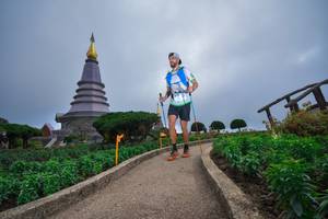 BIB: 3073
                            <button type="button" onclick="openModal(15969266)" class="btn btn-primary btn-sm float-right btn-popup" data-toggle="modal" data-target=".modal-high-quality">
                        <i class="fas fa-shopping-cart"></i> Add to Cart
                    </button>
                                            <button type="button" onclick="isThisMe(15969266, true)" class="btn btn-success btn-sm float-right btn-popup btn-isme hidden" data-toggle="tooltip" data-placement="bottom" title="นี่คือรูปของคุณใช่ไหม คลิกที่นี่เพื่อเอาเข้าอัลบั้ม">
                        <i class="fas fa-plus"></i> Add to album
                    </button>
                    <button type="button" onclick="isThisMe(15969266, false)" class="btn btn-warning btn-sm float-right btn-popup btn-isnotme hidden">
                        <i class="fas fa-ban"></i> Remove from album
                    </button>