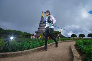 BIB: 303
                            <button type="button" onclick="openModal(15969098)" class="btn btn-primary btn-sm float-right btn-popup" data-toggle="modal" data-target=".modal-high-quality">
                        <i class="fas fa-shopping-cart"></i> Add to Cart
                    </button>
                                            <button type="button" onclick="isThisMe(15969098, true)" class="btn btn-success btn-sm float-right btn-popup btn-isme hidden" data-toggle="tooltip" data-placement="bottom" title="นี่คือรูปของคุณใช่ไหม คลิกที่นี่เพื่อเอาเข้าอัลบั้ม">
                        <i class="fas fa-plus"></i> Add to album
                    </button>
                    <button type="button" onclick="isThisMe(15969098, false)" class="btn btn-warning btn-sm float-right btn-popup btn-isnotme hidden">
                        <i class="fas fa-ban"></i> Remove from album
                    </button>