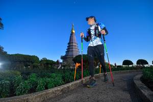 BIB: 3604
                            <button type="button" onclick="openModal(15970324)" class="btn btn-primary btn-sm float-right btn-popup" data-toggle="modal" data-target=".modal-high-quality">
                        <i class="fas fa-shopping-cart"></i> Add to Cart
                    </button>
                                            <button type="button" onclick="isThisMe(15970324, true)" class="btn btn-success btn-sm float-right btn-popup btn-isme hidden" data-toggle="tooltip" data-placement="bottom" title="นี่คือรูปของคุณใช่ไหม คลิกที่นี่เพื่อเอาเข้าอัลบั้ม">
                        <i class="fas fa-plus"></i> Add to album
                    </button>
                    <button type="button" onclick="isThisMe(15970324, false)" class="btn btn-warning btn-sm float-right btn-popup btn-isnotme hidden">
                        <i class="fas fa-ban"></i> Remove from album
                    </button>