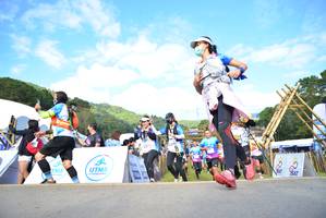 BIB: 8185, 8170, 8171, 010, 8196, 8136, 8111, 8286
                            <button type="button" onclick="openModal(15925489)" class="btn btn-primary btn-sm float-right btn-popup" data-toggle="modal" data-target=".modal-high-quality">
                        <i class="fas fa-shopping-cart"></i> Add to Cart
                    </button>
                                            <button type="button" onclick="isThisMe(15925489, true)" class="btn btn-success btn-sm float-right btn-popup btn-isme hidden" data-toggle="tooltip" data-placement="bottom" title="นี่คือรูปของคุณใช่ไหม คลิกที่นี่เพื่อเอาเข้าอัลบั้ม">
                        <i class="fas fa-plus"></i> Add to album
                    </button>
                    <button type="button" onclick="isThisMe(15925489, false)" class="btn btn-warning btn-sm float-right btn-popup btn-isnotme hidden">
                        <i class="fas fa-ban"></i> Remove from album
                    </button>