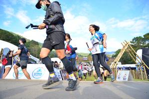 BIB: 8356, 8059
                            <button type="button" onclick="openModal(15925389)" class="btn btn-primary btn-sm float-right btn-popup" data-toggle="modal" data-target=".modal-high-quality">
                        <i class="fas fa-shopping-cart"></i> Add to Cart
                    </button>
                                            <button type="button" onclick="isThisMe(15925389, true)" class="btn btn-success btn-sm float-right btn-popup btn-isme hidden" data-toggle="tooltip" data-placement="bottom" title="นี่คือรูปของคุณใช่ไหม คลิกที่นี่เพื่อเอาเข้าอัลบั้ม">
                        <i class="fas fa-plus"></i> Add to album
                    </button>
                    <button type="button" onclick="isThisMe(15925389, false)" class="btn btn-warning btn-sm float-right btn-popup btn-isnotme hidden">
                        <i class="fas fa-ban"></i> Remove from album
                    </button>