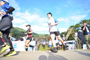 BIB: 8209, 208, 8242, 8207
                            <button type="button" onclick="openModal(15925718)" class="btn btn-primary btn-sm float-right btn-popup" data-toggle="modal" data-target=".modal-high-quality">
                        <i class="fas fa-shopping-cart"></i> Add to Cart
                    </button>
                                            <button type="button" onclick="isThisMe(15925718, true)" class="btn btn-success btn-sm float-right btn-popup btn-isme hidden" data-toggle="tooltip" data-placement="bottom" title="นี่คือรูปของคุณใช่ไหม คลิกที่นี่เพื่อเอาเข้าอัลบั้ม">
                        <i class="fas fa-plus"></i> Add to album
                    </button>
                    <button type="button" onclick="isThisMe(15925718, false)" class="btn btn-warning btn-sm float-right btn-popup btn-isnotme hidden">
                        <i class="fas fa-ban"></i> Remove from album
                    </button>