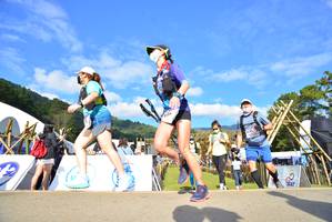 BIB: 8454, 8451, 452, 8175, 1958
                            <button type="button" onclick="openModal(15926482)" class="btn btn-primary btn-sm float-right btn-popup" data-toggle="modal" data-target=".modal-high-quality">
                        <i class="fas fa-shopping-cart"></i> Add to Cart
                    </button>
                                            <button type="button" onclick="isThisMe(15926482, true)" class="btn btn-success btn-sm float-right btn-popup btn-isme hidden" data-toggle="tooltip" data-placement="bottom" title="นี่คือรูปของคุณใช่ไหม คลิกที่นี่เพื่อเอาเข้าอัลบั้ม">
                        <i class="fas fa-plus"></i> Add to album
                    </button>
                    <button type="button" onclick="isThisMe(15926482, false)" class="btn btn-warning btn-sm float-right btn-popup btn-isnotme hidden">
                        <i class="fas fa-ban"></i> Remove from album
                    </button>