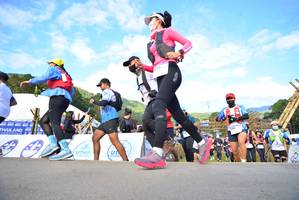 BIB: 8566, 010, 8204, 8025, 8018, 063, 8062
                            <button type="button" onclick="openModal(15925371)" class="btn btn-primary btn-sm float-right btn-popup" data-toggle="modal" data-target=".modal-high-quality">
                        <i class="fas fa-shopping-cart"></i> Add to Cart
                    </button>
                                            <button type="button" onclick="isThisMe(15925371, true)" class="btn btn-success btn-sm float-right btn-popup btn-isme hidden" data-toggle="tooltip" data-placement="bottom" title="นี่คือรูปของคุณใช่ไหม คลิกที่นี่เพื่อเอาเข้าอัลบั้ม">
                        <i class="fas fa-plus"></i> Add to album
                    </button>
                    <button type="button" onclick="isThisMe(15925371, false)" class="btn btn-warning btn-sm float-right btn-popup btn-isnotme hidden">
                        <i class="fas fa-ban"></i> Remove from album
                    </button>