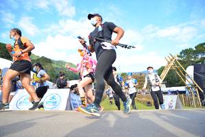 BIB: 8125, 8173
                            <button type="button" onclick="openModal(15925432)" class="btn btn-primary btn-sm float-right btn-popup" data-toggle="modal" data-target=".modal-high-quality">
                        <i class="fas fa-shopping-cart"></i> Add to Cart
                    </button>
                                            <button type="button" onclick="isThisMe(15925432, true)" class="btn btn-success btn-sm float-right btn-popup btn-isme hidden" data-toggle="tooltip" data-placement="bottom" title="นี่คือรูปของคุณใช่ไหม คลิกที่นี่เพื่อเอาเข้าอัลบั้ม">
                        <i class="fas fa-plus"></i> Add to album
                    </button>
                    <button type="button" onclick="isThisMe(15925432, false)" class="btn btn-warning btn-sm float-right btn-popup btn-isnotme hidden">
                        <i class="fas fa-ban"></i> Remove from album
                    </button>