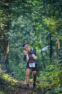 BIB: 3142
                            <button type="button" onclick="openModal(15927960)" class="btn btn-primary btn-sm float-right btn-popup" data-toggle="modal" data-target=".modal-high-quality">
                        <i class="fas fa-shopping-cart"></i> Add to Cart
                    </button>
                                            <button type="button" onclick="isThisMe(15927960, true)" class="btn btn-success btn-sm float-right btn-popup btn-isme hidden" data-toggle="tooltip" data-placement="bottom" title="นี่คือรูปของคุณใช่ไหม คลิกที่นี่เพื่อเอาเข้าอัลบั้ม">
                        <i class="fas fa-plus"></i> Add to album
                    </button>
                    <button type="button" onclick="isThisMe(15927960, false)" class="btn btn-warning btn-sm float-right btn-popup btn-isnotme hidden">
                        <i class="fas fa-ban"></i> Remove from album
                    </button>