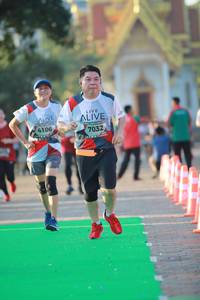 BIB: 4106, 7032
                            <button type="button" onclick="openModal(6452307)" class="btn btn-primary btn-sm float-right btn-popup" data-toggle="modal" data-target=".modal-high-quality">
                        <i class="fas fa-shopping-cart"></i> Add to Cart
                    </button>
                                            <button type="button" onclick="isThisMe(6452307, true)" class="btn btn-success btn-sm float-right btn-popup btn-isme hidden" data-toggle="tooltip" data-placement="bottom" title="นี่คือรูปของคุณใช่ไหม คลิกที่นี่เพื่อเอาเข้าอัลบั้ม">
                        <i class="fas fa-plus"></i> Add to album
                    </button>
                    <button type="button" onclick="isThisMe(6452307, false)" class="btn btn-warning btn-sm float-right btn-popup btn-isnotme hidden">
                        <i class="fas fa-ban"></i> Remove from album
                    </button>