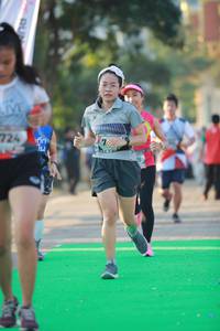 BIB: 724
                            <button type="button" onclick="openModal(6452240)" class="btn btn-primary btn-sm float-right btn-popup" data-toggle="modal" data-target=".modal-high-quality">
                        <i class="fas fa-shopping-cart"></i> Add to Cart
                    </button>
                                            <button type="button" onclick="isThisMe(6452240, true)" class="btn btn-success btn-sm float-right btn-popup btn-isme hidden" data-toggle="tooltip" data-placement="bottom" title="นี่คือรูปของคุณใช่ไหม คลิกที่นี่เพื่อเอาเข้าอัลบั้ม">
                        <i class="fas fa-plus"></i> Add to album
                    </button>
                    <button type="button" onclick="isThisMe(6452240, false)" class="btn btn-warning btn-sm float-right btn-popup btn-isnotme hidden">
                        <i class="fas fa-ban"></i> Remove from album
                    </button>