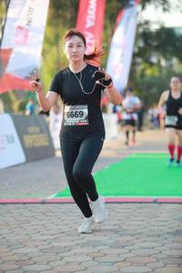 BIB: 6669
                            <button type="button" onclick="openModal(6452494)" class="btn btn-primary btn-sm float-right btn-popup" data-toggle="modal" data-target=".modal-high-quality">
                        <i class="fas fa-shopping-cart"></i> Add to Cart
                    </button>
                                            <button type="button" onclick="isThisMe(6452494, true)" class="btn btn-success btn-sm float-right btn-popup btn-isme hidden" data-toggle="tooltip" data-placement="bottom" title="นี่คือรูปของคุณใช่ไหม คลิกที่นี่เพื่อเอาเข้าอัลบั้ม">
                        <i class="fas fa-plus"></i> Add to album
                    </button>
                    <button type="button" onclick="isThisMe(6452494, false)" class="btn btn-warning btn-sm float-right btn-popup btn-isnotme hidden">
                        <i class="fas fa-ban"></i> Remove from album
                    </button>