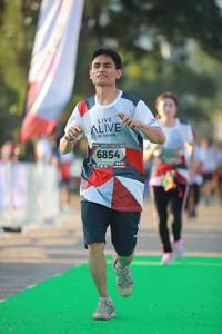 BIB: 6854
                            <button type="button" onclick="openModal(6452970)" class="btn btn-primary btn-sm float-right btn-popup" data-toggle="modal" data-target=".modal-high-quality">
                        <i class="fas fa-shopping-cart"></i> Add to Cart
                    </button>
                                            <button type="button" onclick="isThisMe(6452970, true)" class="btn btn-success btn-sm float-right btn-popup btn-isme hidden" data-toggle="tooltip" data-placement="bottom" title="นี่คือรูปของคุณใช่ไหม คลิกที่นี่เพื่อเอาเข้าอัลบั้ม">
                        <i class="fas fa-plus"></i> Add to album
                    </button>
                    <button type="button" onclick="isThisMe(6452970, false)" class="btn btn-warning btn-sm float-right btn-popup btn-isnotme hidden">
                        <i class="fas fa-ban"></i> Remove from album
                    </button>