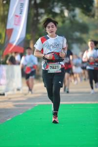 BIB: 7821
                            <button type="button" onclick="openModal(6453375)" class="btn btn-primary btn-sm float-right btn-popup" data-toggle="modal" data-target=".modal-high-quality">
                        <i class="fas fa-shopping-cart"></i> Add to Cart
                    </button>
                                            <button type="button" onclick="isThisMe(6453375, true)" class="btn btn-success btn-sm float-right btn-popup btn-isme hidden" data-toggle="tooltip" data-placement="bottom" title="นี่คือรูปของคุณใช่ไหม คลิกที่นี่เพื่อเอาเข้าอัลบั้ม">
                        <i class="fas fa-plus"></i> Add to album
                    </button>
                    <button type="button" onclick="isThisMe(6453375, false)" class="btn btn-warning btn-sm float-right btn-popup btn-isnotme hidden">
                        <i class="fas fa-ban"></i> Remove from album
                    </button>