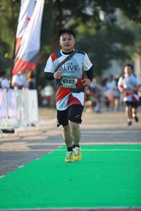 BIB: 6103
                            <button type="button" onclick="openModal(6453268)" class="btn btn-primary btn-sm float-right btn-popup" data-toggle="modal" data-target=".modal-high-quality">
                        <i class="fas fa-shopping-cart"></i> Add to Cart
                    </button>
                                            <button type="button" onclick="isThisMe(6453268, true)" class="btn btn-success btn-sm float-right btn-popup btn-isme hidden" data-toggle="tooltip" data-placement="bottom" title="นี่คือรูปของคุณใช่ไหม คลิกที่นี่เพื่อเอาเข้าอัลบั้ม">
                        <i class="fas fa-plus"></i> Add to album
                    </button>
                    <button type="button" onclick="isThisMe(6453268, false)" class="btn btn-warning btn-sm float-right btn-popup btn-isnotme hidden">
                        <i class="fas fa-ban"></i> Remove from album
                    </button>