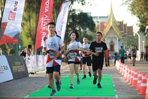 BIB: 6023, 6340, 2019
                            <button type="button" onclick="openModal(6452647)" class="btn btn-primary btn-sm float-right btn-popup" data-toggle="modal" data-target=".modal-high-quality">
                        <i class="fas fa-shopping-cart"></i> Add to Cart
                    </button>
                                            <button type="button" onclick="isThisMe(6452647, true)" class="btn btn-success btn-sm float-right btn-popup btn-isme hidden" data-toggle="tooltip" data-placement="bottom" title="นี่คือรูปของคุณใช่ไหม คลิกที่นี่เพื่อเอาเข้าอัลบั้ม">
                        <i class="fas fa-plus"></i> Add to album
                    </button>
                    <button type="button" onclick="isThisMe(6452647, false)" class="btn btn-warning btn-sm float-right btn-popup btn-isnotme hidden">
                        <i class="fas fa-ban"></i> Remove from album
                    </button>