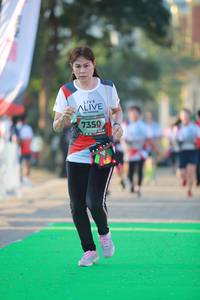 BIB: 7350
                            <button type="button" onclick="openModal(6452984)" class="btn btn-primary btn-sm float-right btn-popup" data-toggle="modal" data-target=".modal-high-quality">
                        <i class="fas fa-shopping-cart"></i> Add to Cart
                    </button>
                                            <button type="button" onclick="isThisMe(6452984, true)" class="btn btn-success btn-sm float-right btn-popup btn-isme hidden" data-toggle="tooltip" data-placement="bottom" title="นี่คือรูปของคุณใช่ไหม คลิกที่นี่เพื่อเอาเข้าอัลบั้ม">
                        <i class="fas fa-plus"></i> Add to album
                    </button>
                    <button type="button" onclick="isThisMe(6452984, false)" class="btn btn-warning btn-sm float-right btn-popup btn-isnotme hidden">
                        <i class="fas fa-ban"></i> Remove from album
                    </button>