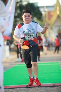 BIB: 7032
                            <button type="button" onclick="openModal(6452324)" class="btn btn-primary btn-sm float-right btn-popup" data-toggle="modal" data-target=".modal-high-quality">
                        <i class="fas fa-shopping-cart"></i> Add to Cart
                    </button>
                                            <button type="button" onclick="isThisMe(6452324, true)" class="btn btn-success btn-sm float-right btn-popup btn-isme hidden" data-toggle="tooltip" data-placement="bottom" title="นี่คือรูปของคุณใช่ไหม คลิกที่นี่เพื่อเอาเข้าอัลบั้ม">
                        <i class="fas fa-plus"></i> Add to album
                    </button>
                    <button type="button" onclick="isThisMe(6452324, false)" class="btn btn-warning btn-sm float-right btn-popup btn-isnotme hidden">
                        <i class="fas fa-ban"></i> Remove from album
                    </button>