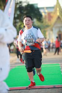 BIB: 7032
                            <button type="button" onclick="openModal(6452318)" class="btn btn-primary btn-sm float-right btn-popup" data-toggle="modal" data-target=".modal-high-quality">
                        <i class="fas fa-shopping-cart"></i> Add to Cart
                    </button>
                                            <button type="button" onclick="isThisMe(6452318, true)" class="btn btn-success btn-sm float-right btn-popup btn-isme hidden" data-toggle="tooltip" data-placement="bottom" title="นี่คือรูปของคุณใช่ไหม คลิกที่นี่เพื่อเอาเข้าอัลบั้ม">
                        <i class="fas fa-plus"></i> Add to album
                    </button>
                    <button type="button" onclick="isThisMe(6452318, false)" class="btn btn-warning btn-sm float-right btn-popup btn-isnotme hidden">
                        <i class="fas fa-ban"></i> Remove from album
                    </button>