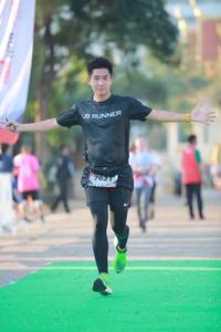 BIB: 7621
                            <button type="button" onclick="openModal(6451768)" class="btn btn-primary btn-sm float-right btn-popup" data-toggle="modal" data-target=".modal-high-quality">
                        <i class="fas fa-shopping-cart"></i> Add to Cart
                    </button>
                                            <button type="button" onclick="isThisMe(6451768, true)" class="btn btn-success btn-sm float-right btn-popup btn-isme hidden" data-toggle="tooltip" data-placement="bottom" title="นี่คือรูปของคุณใช่ไหม คลิกที่นี่เพื่อเอาเข้าอัลบั้ม">
                        <i class="fas fa-plus"></i> Add to album
                    </button>
                    <button type="button" onclick="isThisMe(6451768, false)" class="btn btn-warning btn-sm float-right btn-popup btn-isnotme hidden">
                        <i class="fas fa-ban"></i> Remove from album
                    </button>