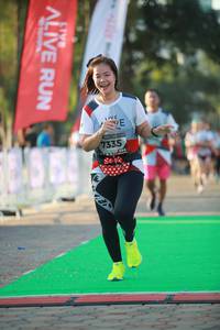 BIB: 7335
                            <button type="button" onclick="openModal(6452719)" class="btn btn-primary btn-sm float-right btn-popup" data-toggle="modal" data-target=".modal-high-quality">
                        <i class="fas fa-shopping-cart"></i> Add to Cart
                    </button>
                                            <button type="button" onclick="isThisMe(6452719, true)" class="btn btn-success btn-sm float-right btn-popup btn-isme hidden" data-toggle="tooltip" data-placement="bottom" title="นี่คือรูปของคุณใช่ไหม คลิกที่นี่เพื่อเอาเข้าอัลบั้ม">
                        <i class="fas fa-plus"></i> Add to album
                    </button>
                    <button type="button" onclick="isThisMe(6452719, false)" class="btn btn-warning btn-sm float-right btn-popup btn-isnotme hidden">
                        <i class="fas fa-ban"></i> Remove from album
                    </button>