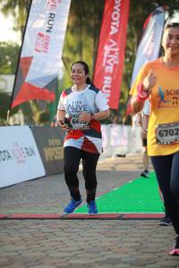 BIB: 6702, 2019
                            <button type="button" onclick="openModal(6452916)" class="btn btn-primary btn-sm float-right btn-popup" data-toggle="modal" data-target=".modal-high-quality">
                        <i class="fas fa-shopping-cart"></i> Add to Cart
                    </button>
                                            <button type="button" onclick="isThisMe(6452916, true)" class="btn btn-success btn-sm float-right btn-popup btn-isme hidden" data-toggle="tooltip" data-placement="bottom" title="นี่คือรูปของคุณใช่ไหม คลิกที่นี่เพื่อเอาเข้าอัลบั้ม">
                        <i class="fas fa-plus"></i> Add to album
                    </button>
                    <button type="button" onclick="isThisMe(6452916, false)" class="btn btn-warning btn-sm float-right btn-popup btn-isnotme hidden">
                        <i class="fas fa-ban"></i> Remove from album
                    </button>