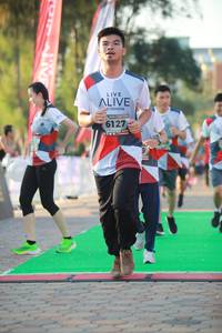 BIB: 6127
                            <button type="button" onclick="openModal(6453305)" class="btn btn-primary btn-sm float-right btn-popup" data-toggle="modal" data-target=".modal-high-quality">
                        <i class="fas fa-shopping-cart"></i> Add to Cart
                    </button>
                                            <button type="button" onclick="isThisMe(6453305, true)" class="btn btn-success btn-sm float-right btn-popup btn-isme hidden" data-toggle="tooltip" data-placement="bottom" title="นี่คือรูปของคุณใช่ไหม คลิกที่นี่เพื่อเอาเข้าอัลบั้ม">
                        <i class="fas fa-plus"></i> Add to album
                    </button>
                    <button type="button" onclick="isThisMe(6453305, false)" class="btn btn-warning btn-sm float-right btn-popup btn-isnotme hidden">
                        <i class="fas fa-ban"></i> Remove from album
                    </button>