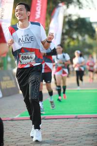 BIB: 6844
                            <button type="button" onclick="openModal(6452367)" class="btn btn-primary btn-sm float-right btn-popup" data-toggle="modal" data-target=".modal-high-quality">
                        <i class="fas fa-shopping-cart"></i> Add to Cart
                    </button>
                                            <button type="button" onclick="isThisMe(6452367, true)" class="btn btn-success btn-sm float-right btn-popup btn-isme hidden" data-toggle="tooltip" data-placement="bottom" title="นี่คือรูปของคุณใช่ไหม คลิกที่นี่เพื่อเอาเข้าอัลบั้ม">
                        <i class="fas fa-plus"></i> Add to album
                    </button>
                    <button type="button" onclick="isThisMe(6452367, false)" class="btn btn-warning btn-sm float-right btn-popup btn-isnotme hidden">
                        <i class="fas fa-ban"></i> Remove from album
                    </button>