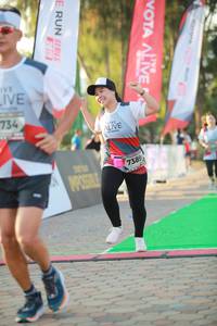 BIB: 734, 7389
                            <button type="button" onclick="openModal(6452531)" class="btn btn-primary btn-sm float-right btn-popup" data-toggle="modal" data-target=".modal-high-quality">
                        <i class="fas fa-shopping-cart"></i> Add to Cart
                    </button>
                                            <button type="button" onclick="isThisMe(6452531, true)" class="btn btn-success btn-sm float-right btn-popup btn-isme hidden" data-toggle="tooltip" data-placement="bottom" title="นี่คือรูปของคุณใช่ไหม คลิกที่นี่เพื่อเอาเข้าอัลบั้ม">
                        <i class="fas fa-plus"></i> Add to album
                    </button>
                    <button type="button" onclick="isThisMe(6452531, false)" class="btn btn-warning btn-sm float-right btn-popup btn-isnotme hidden">
                        <i class="fas fa-ban"></i> Remove from album
                    </button>