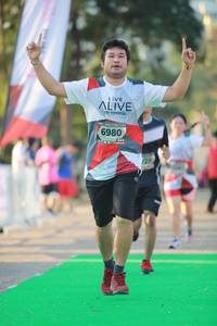 BIB: 6980
                            <button type="button" onclick="openModal(6451635)" class="btn btn-primary btn-sm float-right btn-popup" data-toggle="modal" data-target=".modal-high-quality">
                        <i class="fas fa-shopping-cart"></i> Add to Cart
                    </button>
                                            <button type="button" onclick="isThisMe(6451635, true)" class="btn btn-success btn-sm float-right btn-popup btn-isme hidden" data-toggle="tooltip" data-placement="bottom" title="นี่คือรูปของคุณใช่ไหม คลิกที่นี่เพื่อเอาเข้าอัลบั้ม">
                        <i class="fas fa-plus"></i> Add to album
                    </button>
                    <button type="button" onclick="isThisMe(6451635, false)" class="btn btn-warning btn-sm float-right btn-popup btn-isnotme hidden">
                        <i class="fas fa-ban"></i> Remove from album
                    </button>