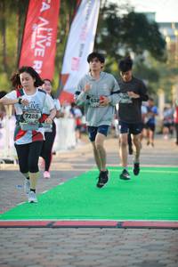 BIB: 638, 7288
                            <button type="button" onclick="openModal(6452546)" class="btn btn-primary btn-sm float-right btn-popup" data-toggle="modal" data-target=".modal-high-quality">
                        <i class="fas fa-shopping-cart"></i> Add to Cart
                    </button>
                                            <button type="button" onclick="isThisMe(6452546, true)" class="btn btn-success btn-sm float-right btn-popup btn-isme hidden" data-toggle="tooltip" data-placement="bottom" title="นี่คือรูปของคุณใช่ไหม คลิกที่นี่เพื่อเอาเข้าอัลบั้ม">
                        <i class="fas fa-plus"></i> Add to album
                    </button>
                    <button type="button" onclick="isThisMe(6452546, false)" class="btn btn-warning btn-sm float-right btn-popup btn-isnotme hidden">
                        <i class="fas fa-ban"></i> Remove from album
                    </button>