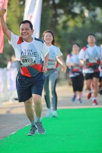 BIB: 6978
                            <button type="button" onclick="openModal(6453471)" class="btn btn-primary btn-sm float-right btn-popup" data-toggle="modal" data-target=".modal-high-quality">
                        <i class="fas fa-shopping-cart"></i> Add to Cart
                    </button>
                                            <button type="button" onclick="isThisMe(6453471, true)" class="btn btn-success btn-sm float-right btn-popup btn-isme hidden" data-toggle="tooltip" data-placement="bottom" title="นี่คือรูปของคุณใช่ไหม คลิกที่นี่เพื่อเอาเข้าอัลบั้ม">
                        <i class="fas fa-plus"></i> Add to album
                    </button>
                    <button type="button" onclick="isThisMe(6453471, false)" class="btn btn-warning btn-sm float-right btn-popup btn-isnotme hidden">
                        <i class="fas fa-ban"></i> Remove from album
                    </button>