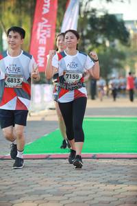 BIB: 7159, 6813
                            <button type="button" onclick="openModal(6453705)" class="btn btn-primary btn-sm float-right btn-popup" data-toggle="modal" data-target=".modal-high-quality">
                        <i class="fas fa-shopping-cart"></i> Add to Cart
                    </button>
                                            <button type="button" onclick="isThisMe(6453705, true)" class="btn btn-success btn-sm float-right btn-popup btn-isme hidden" data-toggle="tooltip" data-placement="bottom" title="นี่คือรูปของคุณใช่ไหม คลิกที่นี่เพื่อเอาเข้าอัลบั้ม">
                        <i class="fas fa-plus"></i> Add to album
                    </button>
                    <button type="button" onclick="isThisMe(6453705, false)" class="btn btn-warning btn-sm float-right btn-popup btn-isnotme hidden">
                        <i class="fas fa-ban"></i> Remove from album
                    </button>