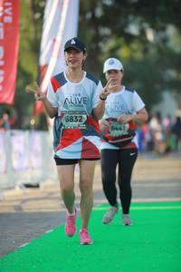 BIB: 6832, 6441
                            <button type="button" onclick="openModal(6452946)" class="btn btn-primary btn-sm float-right btn-popup" data-toggle="modal" data-target=".modal-high-quality">
                        <i class="fas fa-shopping-cart"></i> Add to Cart
                    </button>
                                            <button type="button" onclick="isThisMe(6452946, true)" class="btn btn-success btn-sm float-right btn-popup btn-isme hidden" data-toggle="tooltip" data-placement="bottom" title="นี่คือรูปของคุณใช่ไหม คลิกที่นี่เพื่อเอาเข้าอัลบั้ม">
                        <i class="fas fa-plus"></i> Add to album
                    </button>
                    <button type="button" onclick="isThisMe(6452946, false)" class="btn btn-warning btn-sm float-right btn-popup btn-isnotme hidden">
                        <i class="fas fa-ban"></i> Remove from album
                    </button>