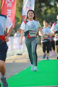 BIB: 6040
                            <button type="button" onclick="openModal(6453475)" class="btn btn-primary btn-sm float-right btn-popup" data-toggle="modal" data-target=".modal-high-quality">
                        <i class="fas fa-shopping-cart"></i> Add to Cart
                    </button>
                                            <button type="button" onclick="isThisMe(6453475, true)" class="btn btn-success btn-sm float-right btn-popup btn-isme hidden" data-toggle="tooltip" data-placement="bottom" title="นี่คือรูปของคุณใช่ไหม คลิกที่นี่เพื่อเอาเข้าอัลบั้ม">
                        <i class="fas fa-plus"></i> Add to album
                    </button>
                    <button type="button" onclick="isThisMe(6453475, false)" class="btn btn-warning btn-sm float-right btn-popup btn-isnotme hidden">
                        <i class="fas fa-ban"></i> Remove from album
                    </button>