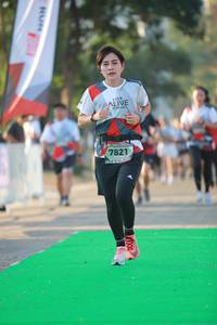 BIB: 7821
                            <button type="button" onclick="openModal(6453372)" class="btn btn-primary btn-sm float-right btn-popup" data-toggle="modal" data-target=".modal-high-quality">
                        <i class="fas fa-shopping-cart"></i> Add to Cart
                    </button>
                                            <button type="button" onclick="isThisMe(6453372, true)" class="btn btn-success btn-sm float-right btn-popup btn-isme hidden" data-toggle="tooltip" data-placement="bottom" title="นี่คือรูปของคุณใช่ไหม คลิกที่นี่เพื่อเอาเข้าอัลบั้ม">
                        <i class="fas fa-plus"></i> Add to album
                    </button>
                    <button type="button" onclick="isThisMe(6453372, false)" class="btn btn-warning btn-sm float-right btn-popup btn-isnotme hidden">
                        <i class="fas fa-ban"></i> Remove from album
                    </button>