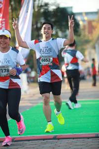 BIB: 6852, 178
                            <button type="button" onclick="openModal(6451855)" class="btn btn-primary btn-sm float-right btn-popup" data-toggle="modal" data-target=".modal-high-quality">
                        <i class="fas fa-shopping-cart"></i> Add to Cart
                    </button>
                                            <button type="button" onclick="isThisMe(6451855, true)" class="btn btn-success btn-sm float-right btn-popup btn-isme hidden" data-toggle="tooltip" data-placement="bottom" title="นี่คือรูปของคุณใช่ไหม คลิกที่นี่เพื่อเอาเข้าอัลบั้ม">
                        <i class="fas fa-plus"></i> Add to album
                    </button>
                    <button type="button" onclick="isThisMe(6451855, false)" class="btn btn-warning btn-sm float-right btn-popup btn-isnotme hidden">
                        <i class="fas fa-ban"></i> Remove from album
                    </button>