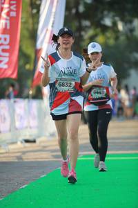 BIB: 6832, 6441
                            <button type="button" onclick="openModal(6452948)" class="btn btn-primary btn-sm float-right btn-popup" data-toggle="modal" data-target=".modal-high-quality">
                        <i class="fas fa-shopping-cart"></i> Add to Cart
                    </button>
                                            <button type="button" onclick="isThisMe(6452948, true)" class="btn btn-success btn-sm float-right btn-popup btn-isme hidden" data-toggle="tooltip" data-placement="bottom" title="นี่คือรูปของคุณใช่ไหม คลิกที่นี่เพื่อเอาเข้าอัลบั้ม">
                        <i class="fas fa-plus"></i> Add to album
                    </button>
                    <button type="button" onclick="isThisMe(6452948, false)" class="btn btn-warning btn-sm float-right btn-popup btn-isnotme hidden">
                        <i class="fas fa-ban"></i> Remove from album
                    </button>