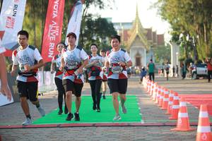 BIB: 7426, 7285, 2019
                            <button type="button" onclick="openModal(6453118)" class="btn btn-primary btn-sm float-right btn-popup" data-toggle="modal" data-target=".modal-high-quality">
                        <i class="fas fa-shopping-cart"></i> Add to Cart
                    </button>
                                            <button type="button" onclick="isThisMe(6453118, true)" class="btn btn-success btn-sm float-right btn-popup btn-isme hidden" data-toggle="tooltip" data-placement="bottom" title="นี่คือรูปของคุณใช่ไหม คลิกที่นี่เพื่อเอาเข้าอัลบั้ม">
                        <i class="fas fa-plus"></i> Add to album
                    </button>
                    <button type="button" onclick="isThisMe(6453118, false)" class="btn btn-warning btn-sm float-right btn-popup btn-isnotme hidden">
                        <i class="fas fa-ban"></i> Remove from album
                    </button>