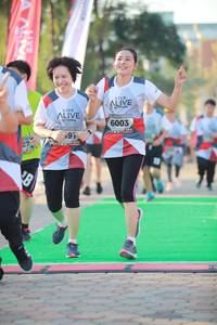 BIB: 6003
                            <button type="button" onclick="openModal(6453638)" class="btn btn-primary btn-sm float-right btn-popup" data-toggle="modal" data-target=".modal-high-quality">
                        <i class="fas fa-shopping-cart"></i> Add to Cart
                    </button>
                                            <button type="button" onclick="isThisMe(6453638, true)" class="btn btn-success btn-sm float-right btn-popup btn-isme hidden" data-toggle="tooltip" data-placement="bottom" title="นี่คือรูปของคุณใช่ไหม คลิกที่นี่เพื่อเอาเข้าอัลบั้ม">
                        <i class="fas fa-plus"></i> Add to album
                    </button>
                    <button type="button" onclick="isThisMe(6453638, false)" class="btn btn-warning btn-sm float-right btn-popup btn-isnotme hidden">
                        <i class="fas fa-ban"></i> Remove from album
                    </button>