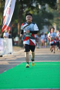 BIB: 6103
                            <button type="button" onclick="openModal(6453267)" class="btn btn-primary btn-sm float-right btn-popup" data-toggle="modal" data-target=".modal-high-quality">
                        <i class="fas fa-shopping-cart"></i> Add to Cart
                    </button>
                                            <button type="button" onclick="isThisMe(6453267, true)" class="btn btn-success btn-sm float-right btn-popup btn-isme hidden" data-toggle="tooltip" data-placement="bottom" title="นี่คือรูปของคุณใช่ไหม คลิกที่นี่เพื่อเอาเข้าอัลบั้ม">
                        <i class="fas fa-plus"></i> Add to album
                    </button>
                    <button type="button" onclick="isThisMe(6453267, false)" class="btn btn-warning btn-sm float-right btn-popup btn-isnotme hidden">
                        <i class="fas fa-ban"></i> Remove from album
                    </button>