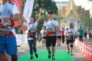 BIB: 7065, 7330
                            <button type="button" onclick="openModal(6453079)" class="btn btn-primary btn-sm float-right btn-popup" data-toggle="modal" data-target=".modal-high-quality">
                        <i class="fas fa-shopping-cart"></i> Add to Cart
                    </button>
                                            <button type="button" onclick="isThisMe(6453079, true)" class="btn btn-success btn-sm float-right btn-popup btn-isme hidden" data-toggle="tooltip" data-placement="bottom" title="นี่คือรูปของคุณใช่ไหม คลิกที่นี่เพื่อเอาเข้าอัลบั้ม">
                        <i class="fas fa-plus"></i> Add to album
                    </button>
                    <button type="button" onclick="isThisMe(6453079, false)" class="btn btn-warning btn-sm float-right btn-popup btn-isnotme hidden">
                        <i class="fas fa-ban"></i> Remove from album
                    </button>