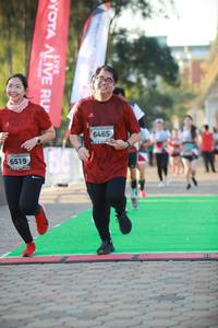 BIB: 6465, 6519
                            <button type="button" onclick="openModal(6452366)" class="btn btn-primary btn-sm float-right btn-popup" data-toggle="modal" data-target=".modal-high-quality">
                        <i class="fas fa-shopping-cart"></i> Add to Cart
                    </button>
                                            <button type="button" onclick="isThisMe(6452366, true)" class="btn btn-success btn-sm float-right btn-popup btn-isme hidden" data-toggle="tooltip" data-placement="bottom" title="นี่คือรูปของคุณใช่ไหม คลิกที่นี่เพื่อเอาเข้าอัลบั้ม">
                        <i class="fas fa-plus"></i> Add to album
                    </button>
                    <button type="button" onclick="isThisMe(6452366, false)" class="btn btn-warning btn-sm float-right btn-popup btn-isnotme hidden">
                        <i class="fas fa-ban"></i> Remove from album
                    </button>