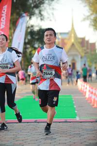 BIB: 7898, 7646
                            <button type="button" onclick="openModal(6451581)" class="btn btn-primary btn-sm float-right btn-popup" data-toggle="modal" data-target=".modal-high-quality">
                        <i class="fas fa-shopping-cart"></i> Add to Cart
                    </button>
                                            <button type="button" onclick="isThisMe(6451581, true)" class="btn btn-success btn-sm float-right btn-popup btn-isme hidden" data-toggle="tooltip" data-placement="bottom" title="นี่คือรูปของคุณใช่ไหม คลิกที่นี่เพื่อเอาเข้าอัลบั้ม">
                        <i class="fas fa-plus"></i> Add to album
                    </button>
                    <button type="button" onclick="isThisMe(6451581, false)" class="btn btn-warning btn-sm float-right btn-popup btn-isnotme hidden">
                        <i class="fas fa-ban"></i> Remove from album
                    </button>