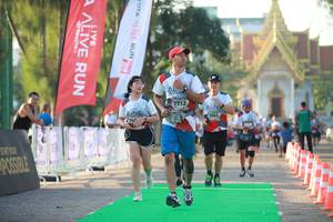 BIB: 7712
                            <button type="button" onclick="openModal(6453060)" class="btn btn-primary btn-sm float-right btn-popup" data-toggle="modal" data-target=".modal-high-quality">
                        <i class="fas fa-shopping-cart"></i> Add to Cart
                    </button>
                                            <button type="button" onclick="isThisMe(6453060, true)" class="btn btn-success btn-sm float-right btn-popup btn-isme hidden" data-toggle="tooltip" data-placement="bottom" title="นี่คือรูปของคุณใช่ไหม คลิกที่นี่เพื่อเอาเข้าอัลบั้ม">
                        <i class="fas fa-plus"></i> Add to album
                    </button>
                    <button type="button" onclick="isThisMe(6453060, false)" class="btn btn-warning btn-sm float-right btn-popup btn-isnotme hidden">
                        <i class="fas fa-ban"></i> Remove from album
                    </button>