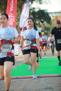 BIB: 664, 7514, 7905
                            <button type="button" onclick="openModal(6452068)" class="btn btn-primary btn-sm float-right btn-popup" data-toggle="modal" data-target=".modal-high-quality">
                        <i class="fas fa-shopping-cart"></i> Add to Cart
                    </button>
                                            <button type="button" onclick="isThisMe(6452068, true)" class="btn btn-success btn-sm float-right btn-popup btn-isme hidden" data-toggle="tooltip" data-placement="bottom" title="นี่คือรูปของคุณใช่ไหม คลิกที่นี่เพื่อเอาเข้าอัลบั้ม">
                        <i class="fas fa-plus"></i> Add to album
                    </button>
                    <button type="button" onclick="isThisMe(6452068, false)" class="btn btn-warning btn-sm float-right btn-popup btn-isnotme hidden">
                        <i class="fas fa-ban"></i> Remove from album
                    </button>