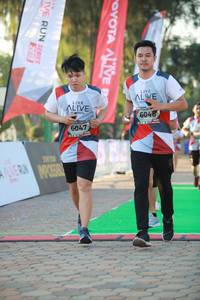 BIB: 6046
                            <button type="button" onclick="openModal(6452933)" class="btn btn-primary btn-sm float-right btn-popup" data-toggle="modal" data-target=".modal-high-quality">
                        <i class="fas fa-shopping-cart"></i> Add to Cart
                    </button>
                                            <button type="button" onclick="isThisMe(6452933, true)" class="btn btn-success btn-sm float-right btn-popup btn-isme hidden" data-toggle="tooltip" data-placement="bottom" title="นี่คือรูปของคุณใช่ไหม คลิกที่นี่เพื่อเอาเข้าอัลบั้ม">
                        <i class="fas fa-plus"></i> Add to album
                    </button>
                    <button type="button" onclick="isThisMe(6452933, false)" class="btn btn-warning btn-sm float-right btn-popup btn-isnotme hidden">
                        <i class="fas fa-ban"></i> Remove from album
                    </button>