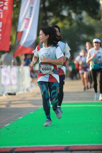 BIB: 6688
                            <button type="button" onclick="openModal(6452126)" class="btn btn-primary btn-sm float-right btn-popup" data-toggle="modal" data-target=".modal-high-quality">
                        <i class="fas fa-shopping-cart"></i> Add to Cart
                    </button>
                                            <button type="button" onclick="isThisMe(6452126, true)" class="btn btn-success btn-sm float-right btn-popup btn-isme hidden" data-toggle="tooltip" data-placement="bottom" title="นี่คือรูปของคุณใช่ไหม คลิกที่นี่เพื่อเอาเข้าอัลบั้ม">
                        <i class="fas fa-plus"></i> Add to album
                    </button>
                    <button type="button" onclick="isThisMe(6452126, false)" class="btn btn-warning btn-sm float-right btn-popup btn-isnotme hidden">
                        <i class="fas fa-ban"></i> Remove from album
                    </button>