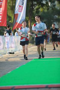 BIB: 7690, 2019
                            <button type="button" onclick="openModal(6453203)" class="btn btn-primary btn-sm float-right btn-popup" data-toggle="modal" data-target=".modal-high-quality">
                        <i class="fas fa-shopping-cart"></i> Add to Cart
                    </button>
                                            <button type="button" onclick="isThisMe(6453203, true)" class="btn btn-success btn-sm float-right btn-popup btn-isme hidden" data-toggle="tooltip" data-placement="bottom" title="นี่คือรูปของคุณใช่ไหม คลิกที่นี่เพื่อเอาเข้าอัลบั้ม">
                        <i class="fas fa-plus"></i> Add to album
                    </button>
                    <button type="button" onclick="isThisMe(6453203, false)" class="btn btn-warning btn-sm float-right btn-popup btn-isnotme hidden">
                        <i class="fas fa-ban"></i> Remove from album
                    </button>